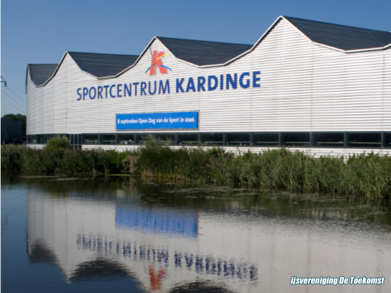 Schaatsen in Kardinge voor leden van de Natuurijsverenigingen.